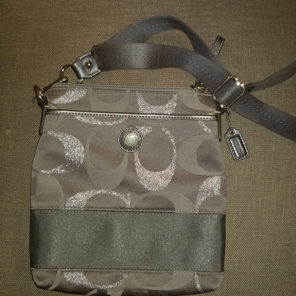 Crossbody coach bag
